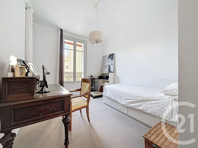 Appartement F5 à vendre - 5 pièces - 109.98 m2 - BOULOGNE BILLANCOURT - 92 - ILE-DE-FRANCE - Century 21 Agence Jaurès