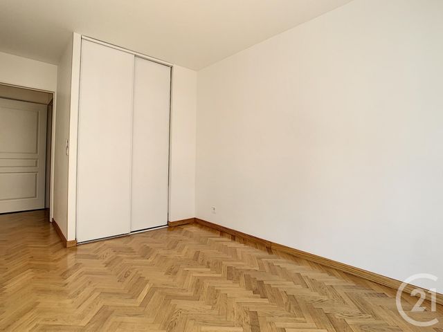 Afficher la photo en grand Appartement T3 à louer - 3 pièces - 71.6 m2 - BOULOGNE BILLANCOURT - 92 - ILE-DE-FRANCE - Century 21 Agence Jaurès