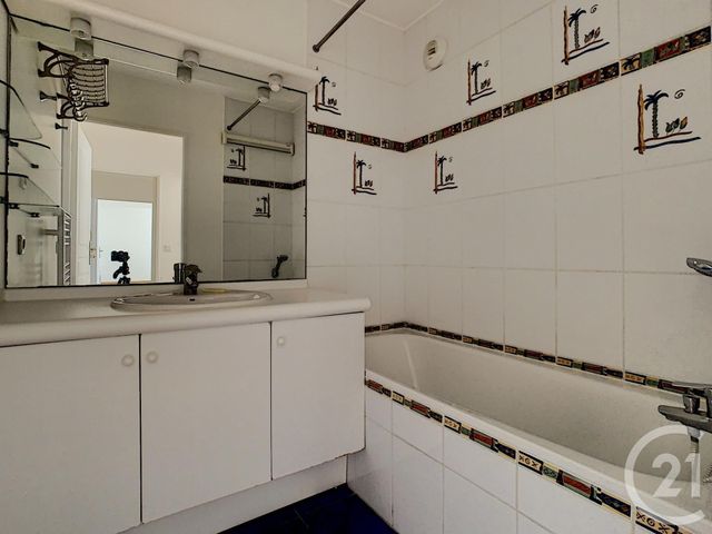 Afficher la photo en grand Appartement T3 à louer - 3 pièces - 71.6 m2 - BOULOGNE BILLANCOURT - 92 - ILE-DE-FRANCE - Century 21 Agence Jaurès