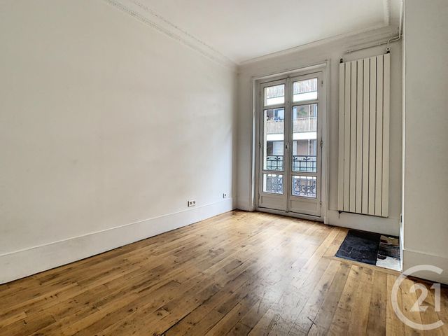 Afficher la photo en grand Appartement F3 à louer - 3 pièces - 63.74 m2 - PARIS - 75015 - ILE-DE-FRANCE - Century 21 Agence Jaurès