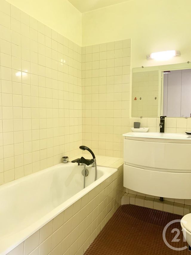 Afficher la photo en grand Appartement F1 à louer - 1 pièce - 28.04 m2 - BOULOGNE BILLANCOURT - 92 - ILE-DE-FRANCE - Century 21 Agence Jaurès