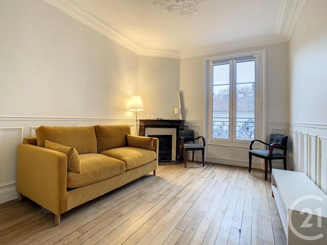 Appartement T2 à louer - 2 pièces - 38.42 m2 - BOIS COLOMBES - 92 - ILE-DE-FRANCE - Century 21 Agence Jaurès