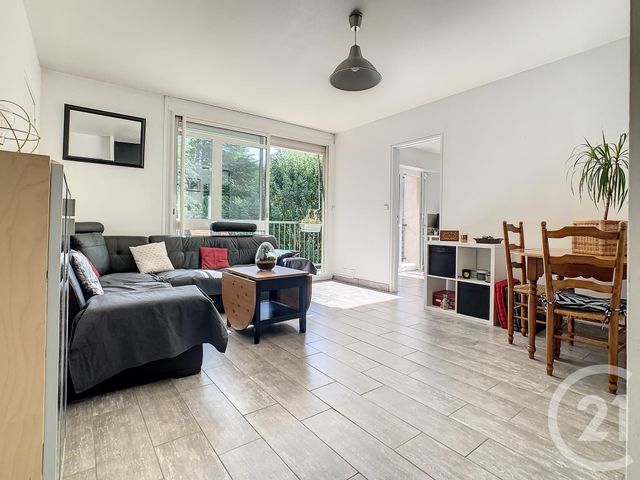  - VELIZY VILLACOUBLAY - 