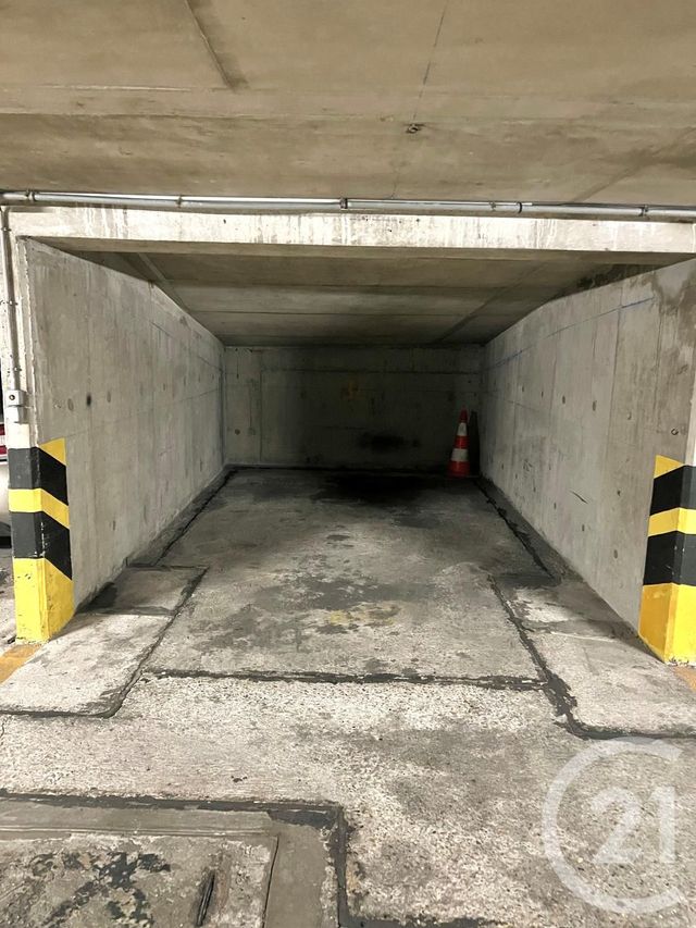 parking à louer - 10.0 m2 - BOULOGNE BILLANCOURT - 92 - ILE-DE-FRANCE - Century 21 Agence Jaurès