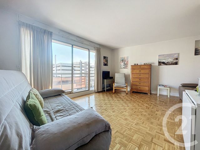 Afficher la photo en grand Appartement F1 à vendre - 1 pièce - 33.07 m2 - BOULOGNE BILLANCOURT - 92 - ILE-DE-FRANCE - Century 21 Agence Jaurès