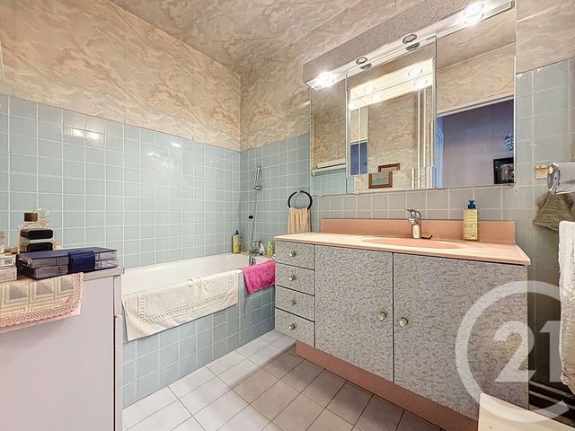 Appartement F4 à vendre - 4 pièces - 109.41 m2 - BOULOGNE BILLANCOURT - 92 - ILE-DE-FRANCE - Century 21 Agence Jaurès