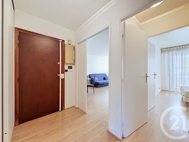 Appartement F2 à vendre - 2 pièces - 51.78 m2 - BOULOGNE BILLANCOURT - 92 - ILE-DE-FRANCE - Century 21 Agence Jaurès