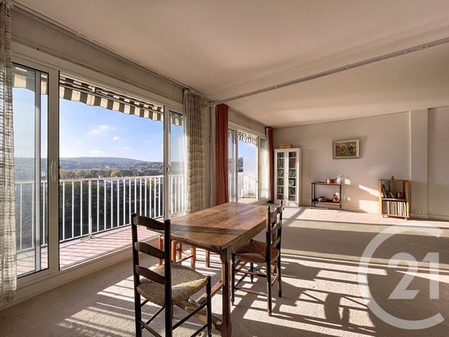 Afficher la photo en grand Appartement F3 à vendre - 3 pièces - 62.66 m2 - BOULOGNE BILLANCOURT - 92 - ILE-DE-FRANCE - Century 21 Agence Jaurès