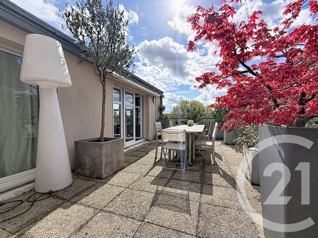 Appartement F3 à vendre - 3 pièces - 72.0 m2 - SURESNES - 92 - ILE-DE-FRANCE - Century 21 Agence Jaurès