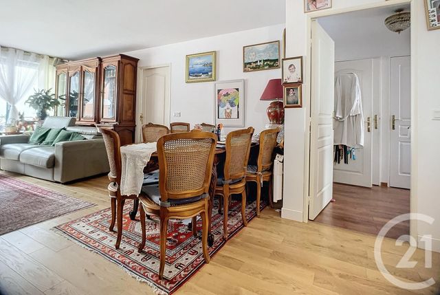 Afficher la photo en grand Appartement F4 à vendre - 4 pièces - 94.2 m2 - BOULOGNE BILLANCOURT - 92 - ILE-DE-FRANCE - Century 21 Agence Jaurès