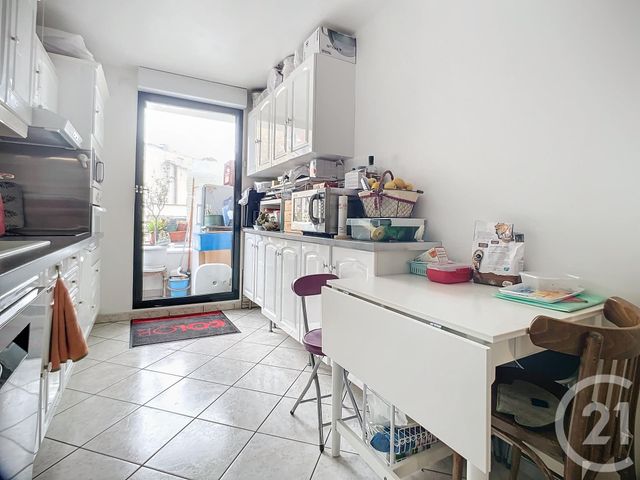 Afficher la photo en grand Appartement F4 à vendre - 4 pièces - 94.2 m2 - BOULOGNE BILLANCOURT - 92 - ILE-DE-FRANCE - Century 21 Agence Jaurès