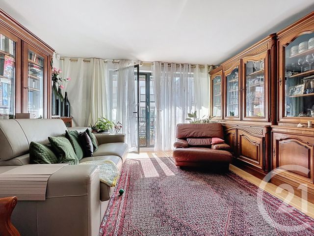 Afficher la photo en grand Appartement F4 à vendre - 4 pièces - 94.2 m2 - BOULOGNE BILLANCOURT - 92 - ILE-DE-FRANCE - Century 21 Agence Jaurès