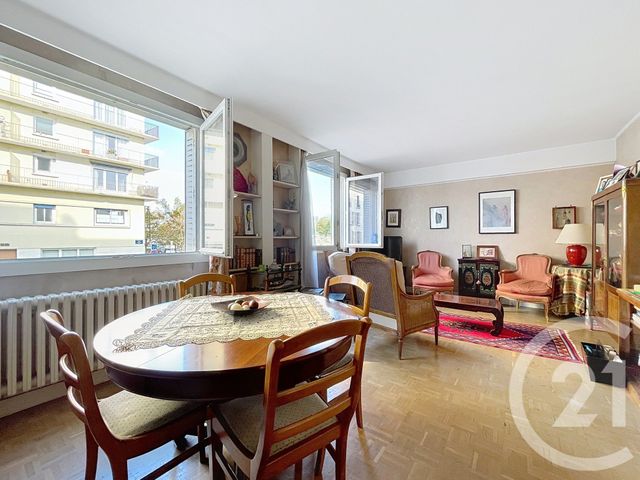 Afficher la photo en grand Appartement F4 à vendre - 4 pièces - 82.0 m2 - BOULOGNE BILLANCOURT - 92 - ILE-DE-FRANCE - Century 21 Agence Jaurès