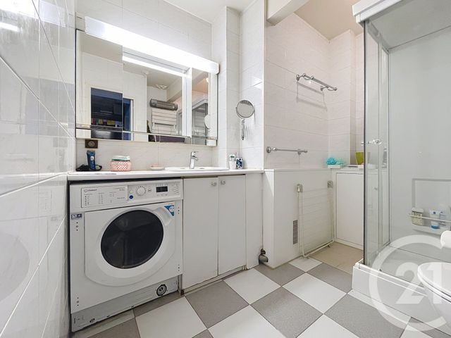 Afficher la photo en grand Appartement F4 à vendre - 4 pièces - 82.0 m2 - BOULOGNE BILLANCOURT - 92 - ILE-DE-FRANCE - Century 21 Agence Jaurès