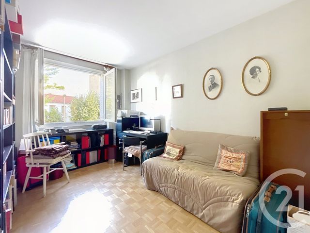 Afficher la photo en grand Appartement F4 à vendre - 4 pièces - 82.0 m2 - BOULOGNE BILLANCOURT - 92 - ILE-DE-FRANCE - Century 21 Agence Jaurès