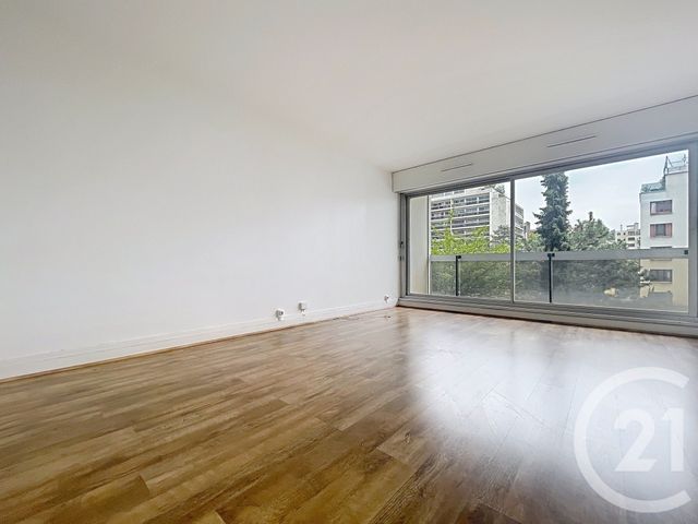 Appartement F3 à louer PARIS