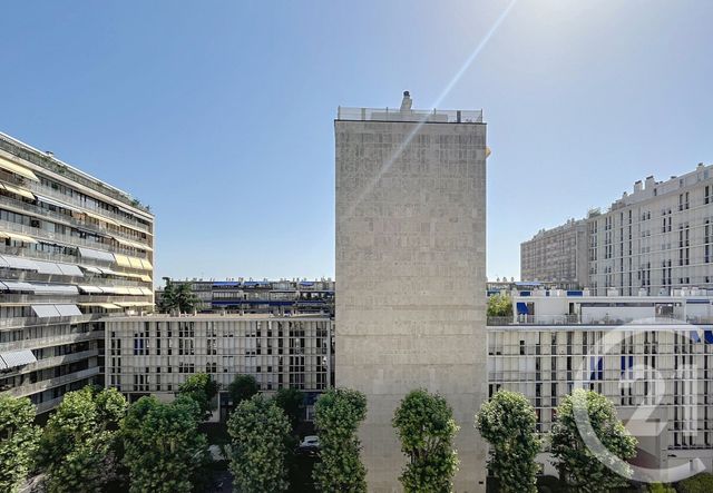Afficher la photo en grand Appartement F2 à vendre - 2 pièces - 40.51 m2 - BOULOGNE BILLANCOURT - 92 - ILE-DE-FRANCE - Century 21 Agence Jaurès