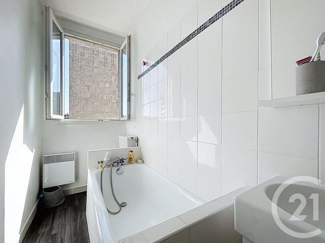 Afficher la photo en grand Appartement F2 à vendre - 2 pièces - 40.51 m2 - BOULOGNE BILLANCOURT - 92 - ILE-DE-FRANCE - Century 21 Agence Jaurès