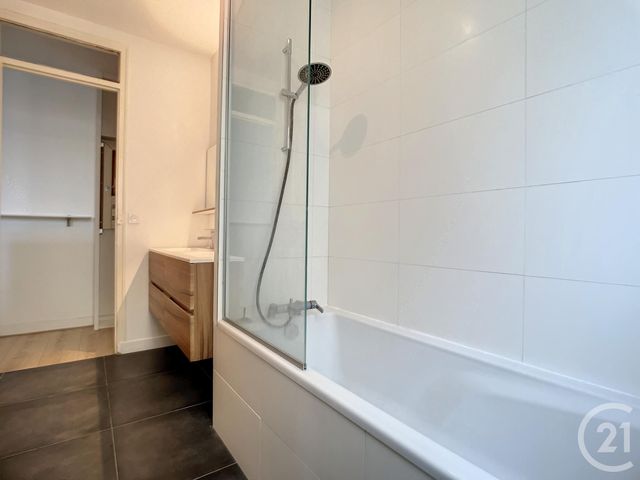 Appartement F2 à vendre - 2 pièces - 48.28 m2 - BOULOGNE BILLANCOURT - 92 - ILE-DE-FRANCE - Century 21 Agence Jaurès