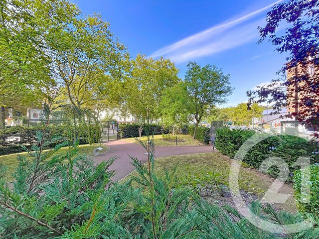 Afficher la photo en grand Appartement F3 à vendre - 3 pièces - 60.0 m2 - BOULOGNE BILLANCOURT - 92 - ILE-DE-FRANCE - Century 21 Agence Jaurès