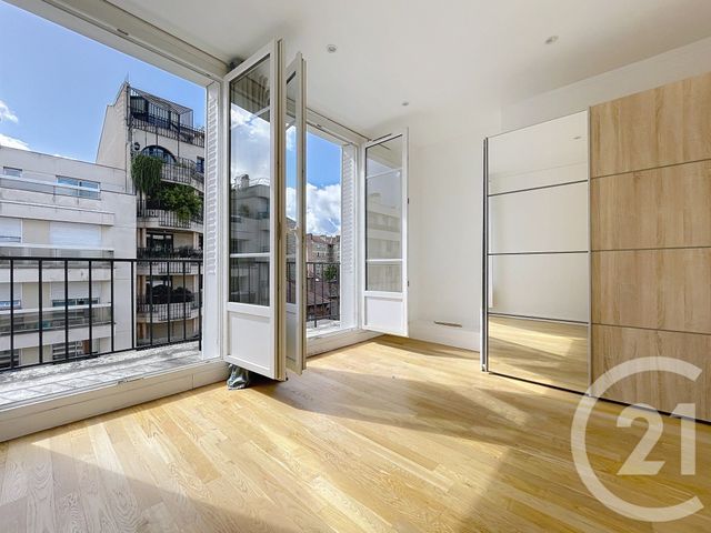 Afficher la photo en grand Appartement F2 à vendre - 2 pièces - 47.49 m2 - BOULOGNE BILLANCOURT - 92 - ILE-DE-FRANCE - Century 21 Agence Jaurès