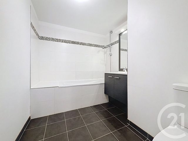 Appartement F2 à vendre - 2 pièces - 44.81 m2 - ISSY LES MOULINEAUX - 92 - ILE-DE-FRANCE - Century 21 Agence Jaurès