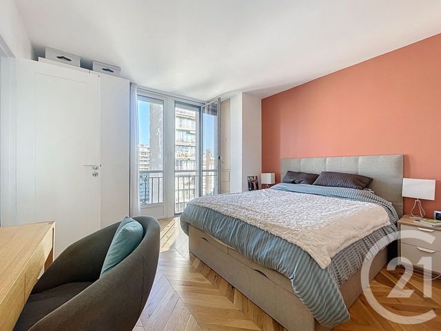 Afficher la photo en grand Appartement F4 à vendre - 5 pièces - 89.46 m2 - BOULOGNE BILLANCOURT - 92 - ILE-DE-FRANCE - Century 21 Agence Jaurès