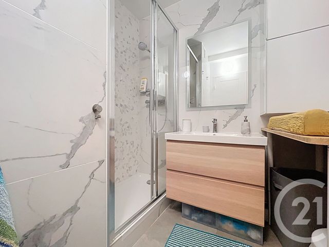 Afficher la photo en grand Appartement F4 à vendre - 5 pièces - 89.46 m2 - BOULOGNE BILLANCOURT - 92 - ILE-DE-FRANCE - Century 21 Agence Jaurès