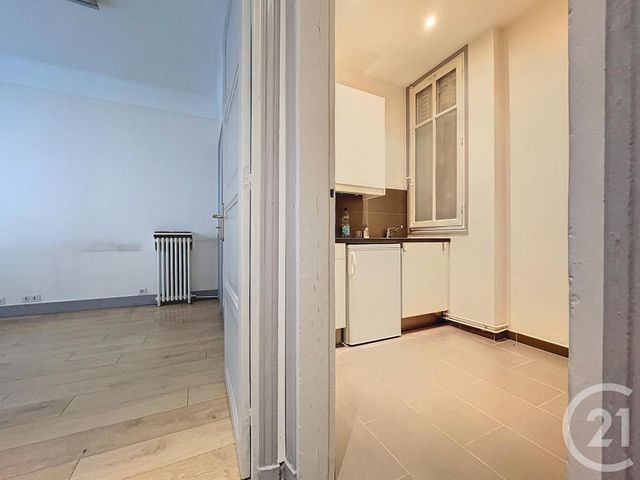 Appartement F3 à vendre - 3 pièces - 65.26 m2 - PARIS - 75016 - ILE-DE-FRANCE - Century 21 Agence Jaurès