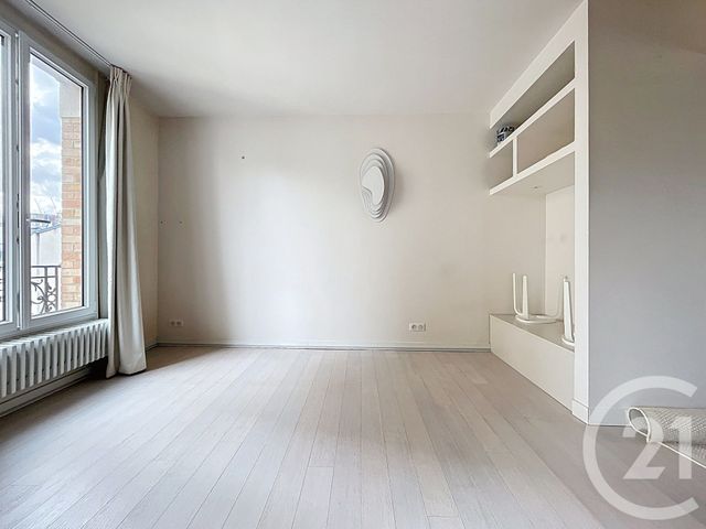 Afficher la photo en grand Appartement F2 à vendre - 2 pièces - 35.28 m2 - PARIS - 75015 - ILE-DE-FRANCE - Century 21 Agence Jaurès