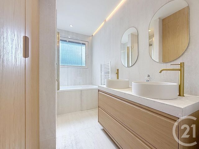 Appartement F3 à vendre - 3 pièces - 62.39 m2 - BOULOGNE BILLANCOURT - 92 - ILE-DE-FRANCE - Century 21 Agence Jaurès
