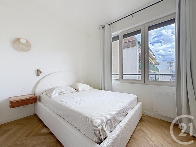 Appartement F3 à vendre - 3 pièces - 62.39 m2 - BOULOGNE BILLANCOURT - 92 - ILE-DE-FRANCE - Century 21 Agence Jaurès