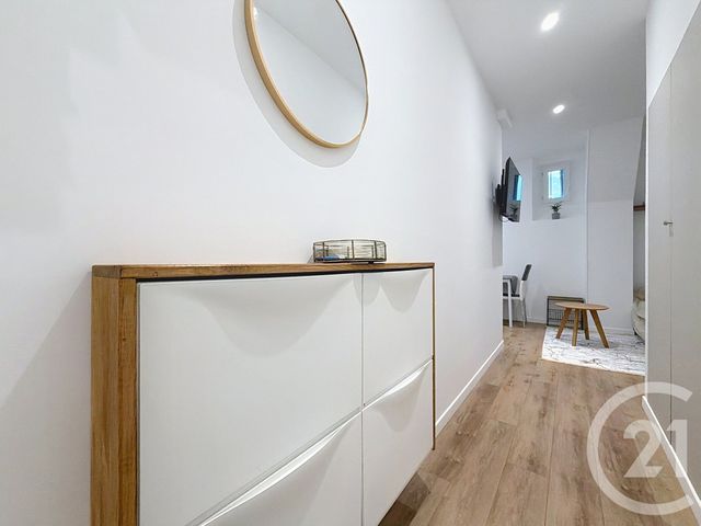 Appartement Studio à louer - 1 pièce - 27.5 m2 - BOULOGNE BILLANCOURT - 92 - ILE-DE-FRANCE - Century 21 Agence Jaurès