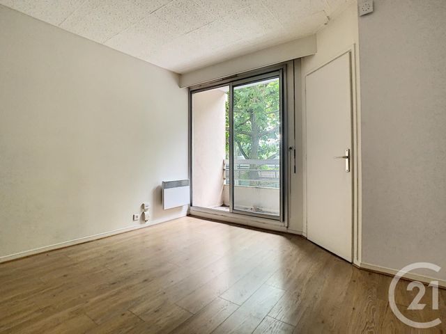 Appartement Studio à louer - 1 pièce - 21.03 m2 - VANVES - 92 - ILE-DE-FRANCE - Century 21 Agence Jaurès