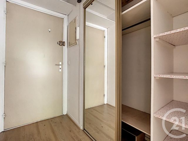 Appartement Studio à louer - 1 pièce - 21.03 m2 - VANVES - 92 - ILE-DE-FRANCE - Century 21 Agence Jaurès