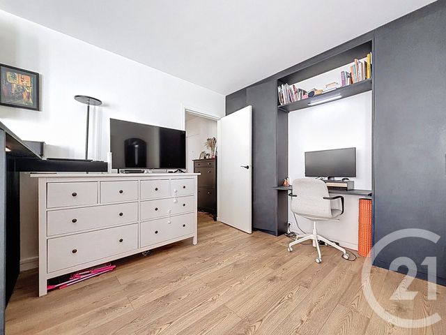 Appartement F3 à vendre - 3 pièces - 52.57 m2 - BOULOGNE BILLANCOURT - 92 - ILE-DE-FRANCE - Century 21 Agence Jaurès