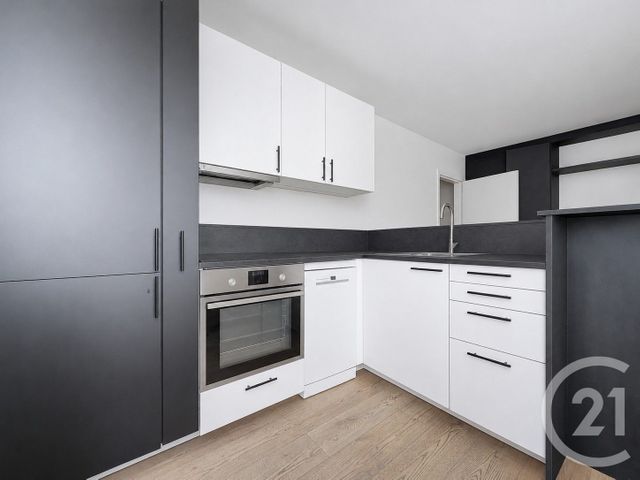 Appartement F3 à vendre - 3 pièces - 52.57 m2 - BOULOGNE BILLANCOURT - 92 - ILE-DE-FRANCE - Century 21 Agence Jaurès