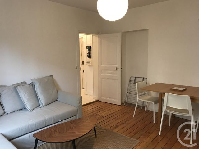 Appartement T2 à louer - 2 pièces - 42.81 m2 - MONTROUGE - 92 - ILE-DE-FRANCE - Century 21 Agence Jaurès