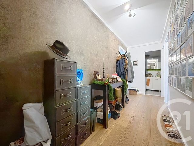 Appartement T4 à louer - 4 pièces - 64.17 m2 - BOULOGNE BILLANCOURT - 92 - ILE-DE-FRANCE - Century 21 Agence Jaurès