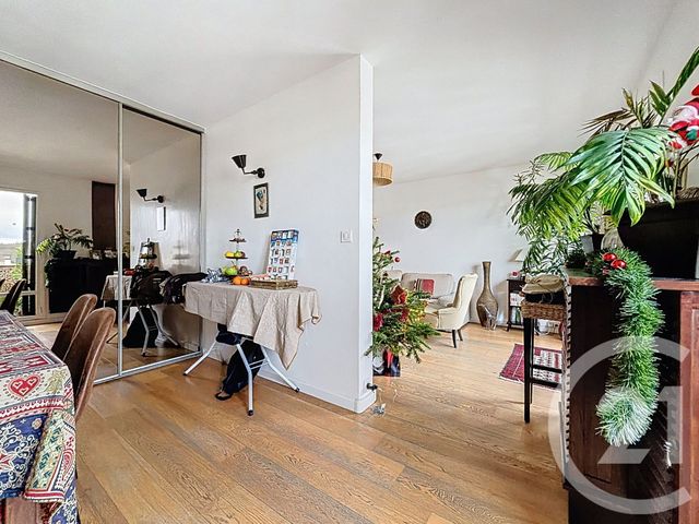Appartement T4 à louer - 4 pièces - 64.17 m2 - BOULOGNE BILLANCOURT - 92 - ILE-DE-FRANCE - Century 21 Agence Jaurès