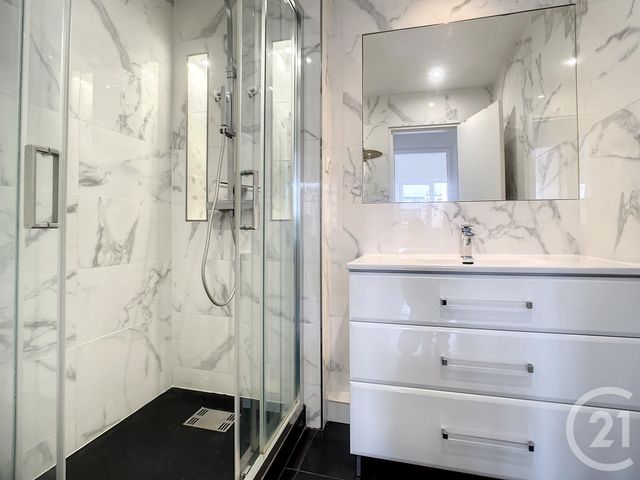 Appartement T2 à louer - 2 pièces - 44.78 m2 - BOULOGNE BILLANCOURT - 92 - ILE-DE-FRANCE - Century 21 Agence Jaurès