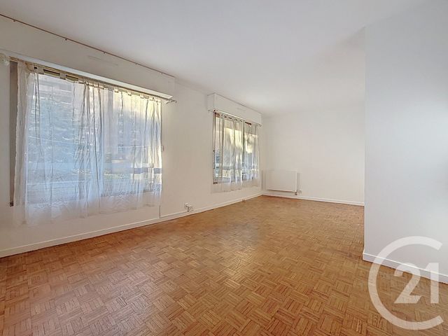 Appartement Studio à louer - 1 pièce - 33.41 m2 - BOULOGNE BILLANCOURT - 92 - ILE-DE-FRANCE - Century 21 Agence Jaurès