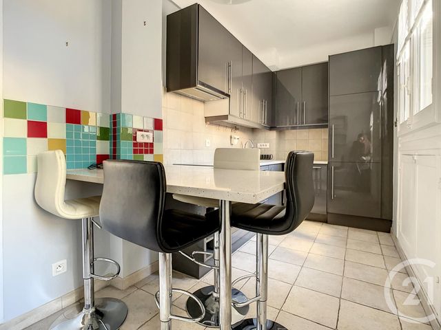 Appartement T4 à louer - 4 pièces - 104.92 m2 - PARIS - 75016 - ILE-DE-FRANCE - Century 21 Agence Jaurès