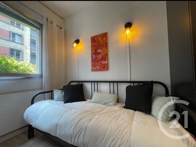 Appartement Studio à louer - 1 pièce - 9.2 m2 - PARIS - 75017 - ILE-DE-FRANCE - Century 21 Agence Jaurès
