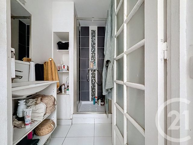 Appartement F2 à vendre - 2 pièces - 33.47 m2 - PARIS - 75016 - ILE-DE-FRANCE - Century 21 Agence Jaurès