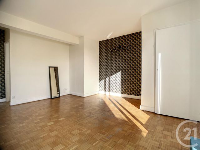 Appartement T2 à louer - 2 pièces - 42.42 m2 - PARIS - 75015 - ILE-DE-FRANCE - Century 21 Agence Jaurès