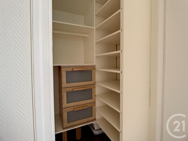 Appartement T2 à louer - 2 pièces - 42.42 m2 - PARIS - 75015 - ILE-DE-FRANCE - Century 21 Agence Jaurès