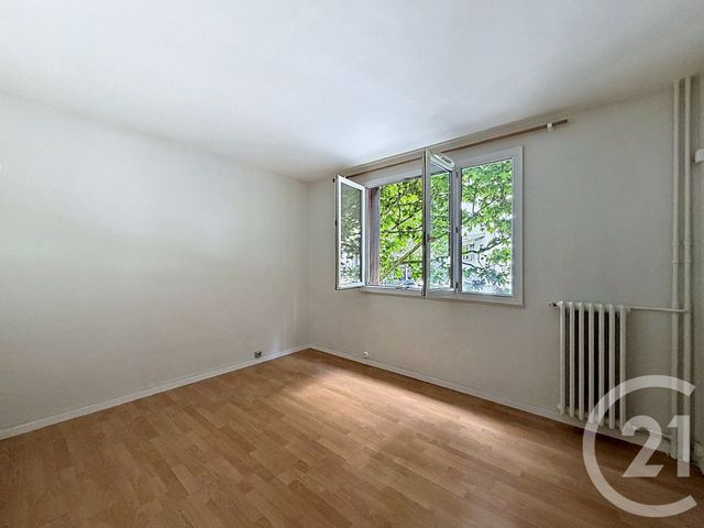 Appartement F2 à vendre - 2 pièces - 43.54 m2 - BOULOGNE BILLANCOURT - 92 - ILE-DE-FRANCE - Century 21 Agence Jaurès