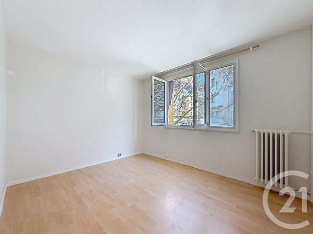 Appartement F2 à vendre - 2 pièces - 43.54 m2 - BOULOGNE BILLANCOURT - 92 - ILE-DE-FRANCE - Century 21 Agence Jaurès