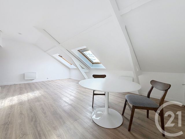 Appartement T2 à louer - 2 pièces - 40.1 m2 - BOULOGNE BILLANCOURT - 92 - ILE-DE-FRANCE - Century 21 Agence Jaurès